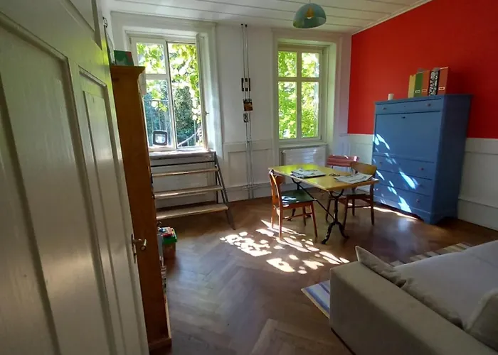 Petite An Der Schuess Bed & Breakfast *